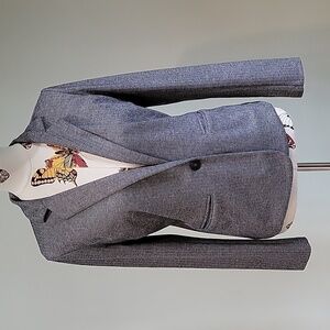 Tahari chevron design black & gray blazer jacket.  Very nice condition.  Medium